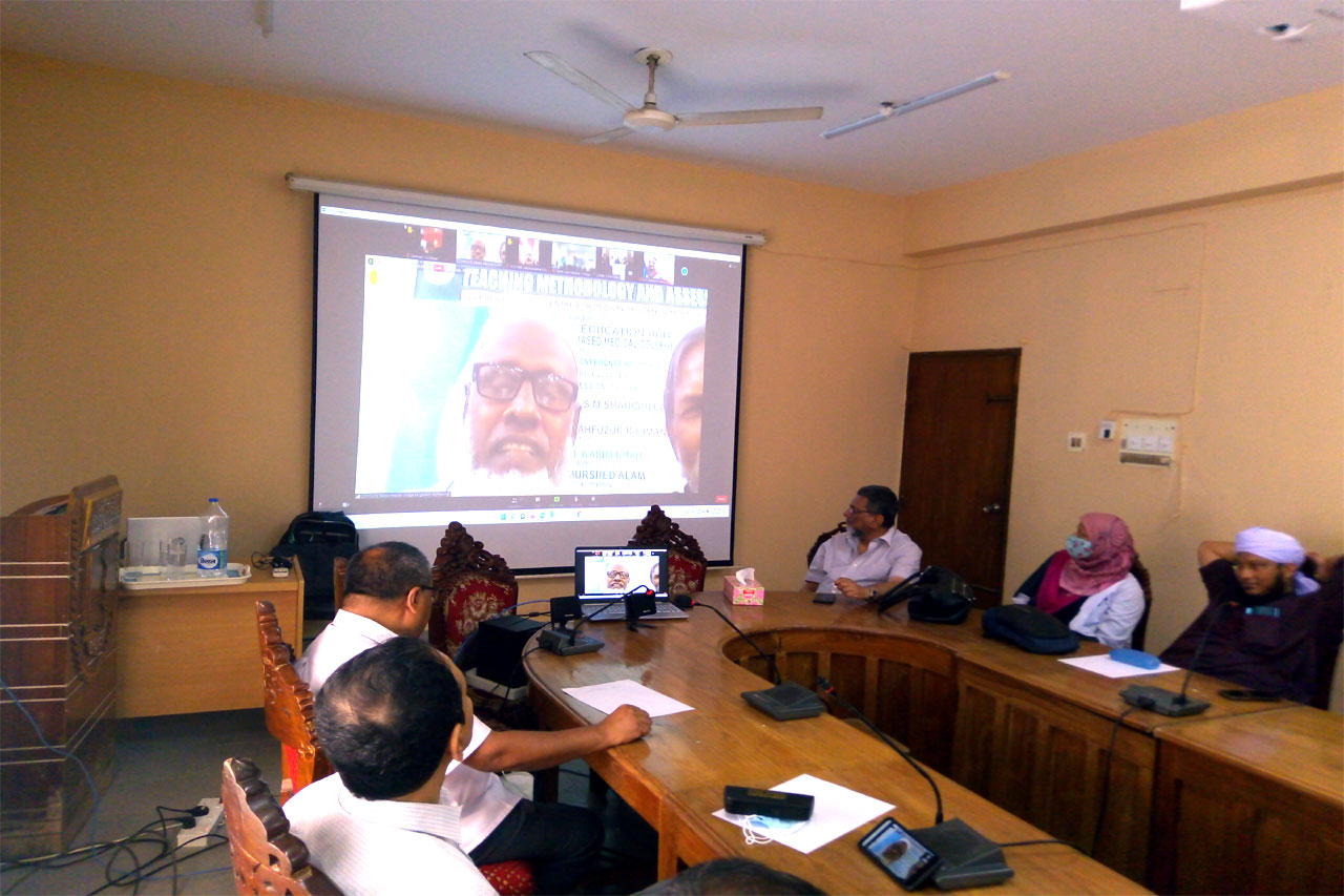 Certificate Giving Ceremony of Teaching Methodology & Assessment Training and Lecture on Integrated Teaching