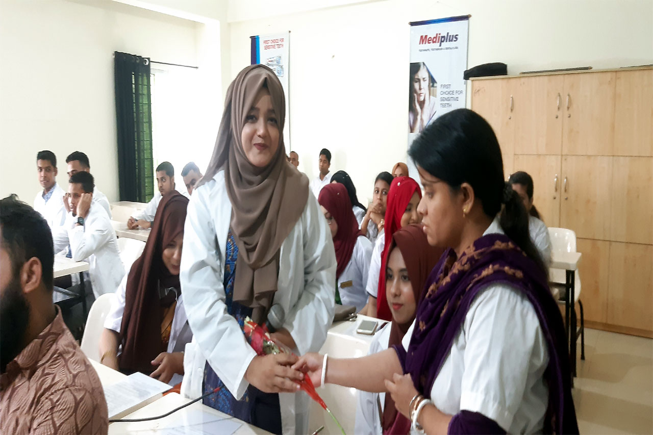 নর্থ ইস্ট মেডিকেল কলেজ ডেন্টাল ইউনিটের ৩য় ব্যাচের ইন্টার্ণ ইন্ডাকশন প্রোগ্রাম