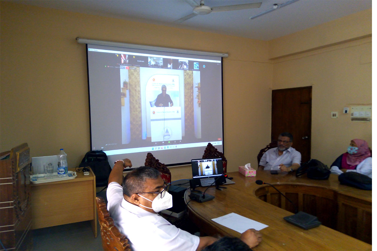 Certificate Giving Ceremony of Teaching Methodology & Assessment Training and Lecture on Integrated Teaching