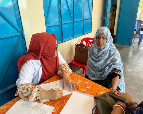 40 (1) (1) (1) (1) (1) (1) (1)