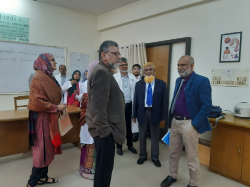 7 (1) (1) (1) (1) (1) (1) (1)