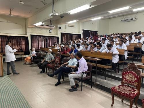 8 (1) (1) (1) (1) (1) (1) (1)